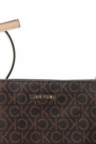 Damentasche Calvin Klein, Farbe Mehrfarbig, Preis 91,49 €