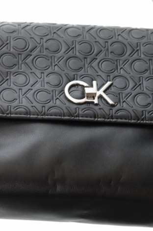 Γυναικεία τσάντα Calvin Klein, Χρώμα Μαύρο, Τιμή 79,99 €