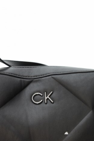 Γυναικεία τσάντα Calvin Klein, Χρώμα Μαύρο, Τιμή 134,99 €