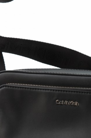 Dámská kabelka  Calvin Klein, Barva Černá, Cena  1 219,00 Kč