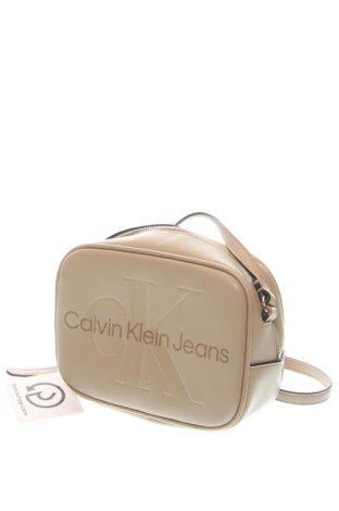 Γυναικεία τσάντα Calvin Klein Jeans, Χρώμα  Μπέζ, Τιμή 47,99 €