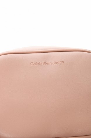 Dámska kabelka  Calvin Klein Jeans, Farba Ružová, Cena  43,95 €