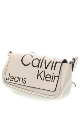 Γυναικεία τσάντα Calvin Klein Jeans, Χρώμα  Μπέζ, Τιμή 68,99 €