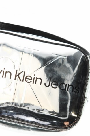 Geantă de femei Calvin Klein Jeans, Culoare Argintiu, Preț 291,99 Lei