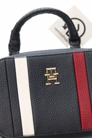 Дамска чанта Tommy Hilfiger, Цвят Син, Цена 128,79 лв.