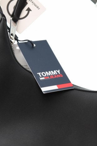 Damentasche Tommy Jeans, Farbe Schwarz, Preis 101,79 €