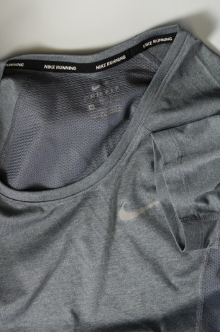 Damski T-shirt Nike, Rozmiar S, Kolor Szary, Cena 86,36 zł