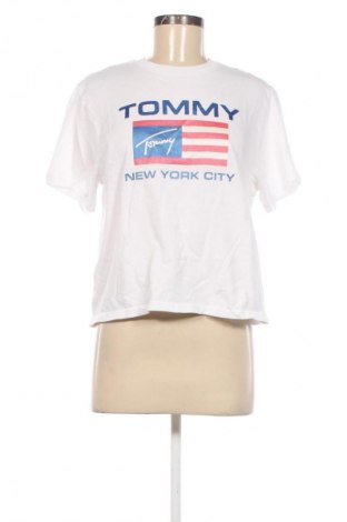 Női póló Tommy Jeans, Méret M, Szín Fehér, Ár 9 999 Ft