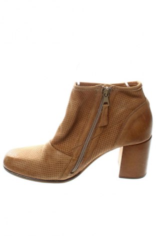 Botine de damă, Mărime 42, Culoare Bej, Preț 139,99 Lei