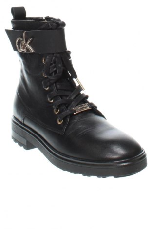 Botine de damă Calvin Klein, Mărime 36, Culoare Negru, Preț 1.032,99 Lei