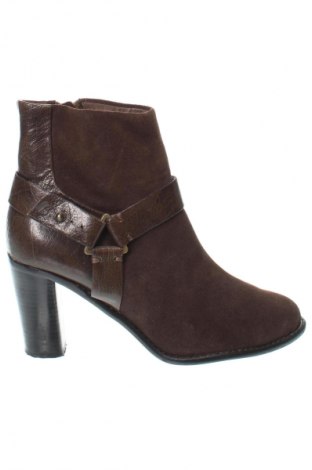 Botine de damă Diesel, Mărime 40, Culoare Maro, Preț 196,99 Lei