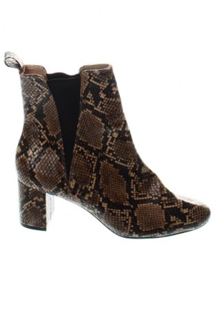 Botine de damă H&M, Mărime 39, Culoare Multicolor, Preț 105,99 Lei