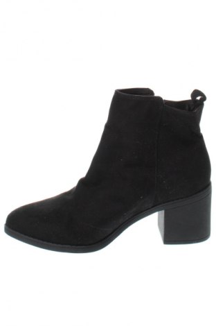 Botine de damă H&M, Mărime 39, Culoare Negru, Preț 113,99 Lei