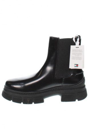 Botine de damă Tommy Hilfiger, Mărime 39, Culoare Negru, Preț 453,99 Lei