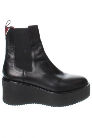 Botine de damă Tommy Hilfiger, Mărime 41, Culoare Negru, Preț 344,99 Lei