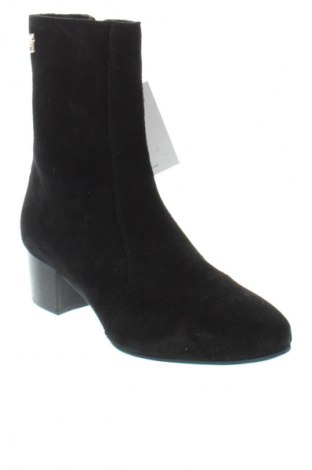 Botine de damă Tommy Hilfiger, Mărime 38, Culoare Negru, Preț 590,99 Lei