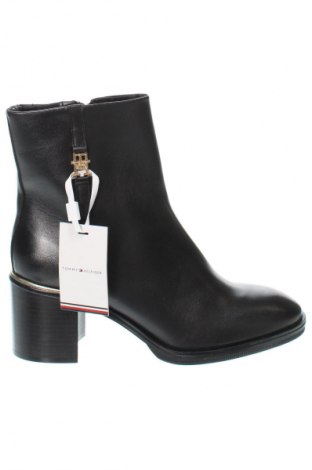 Damen Stiefeletten Tommy Hilfiger, Größe 40, Farbe Schwarz, Preis € 145,99