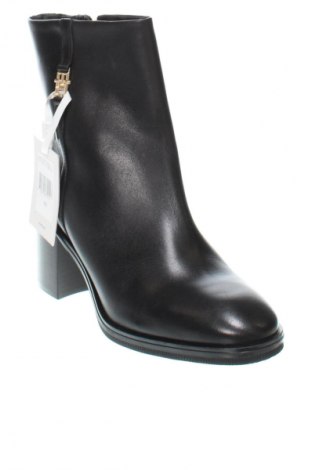 Botine de damă Tommy Hilfiger, Mărime 40, Culoare Negru, Preț 688,99 Lei