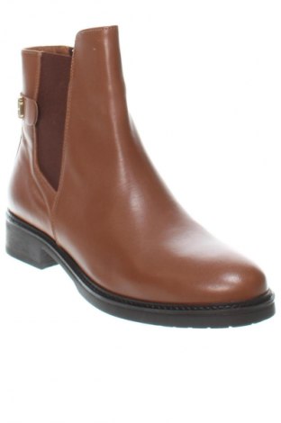 Botine de damă Tommy Hilfiger, Mărime 40, Culoare Maro, Preț 639,99 Lei