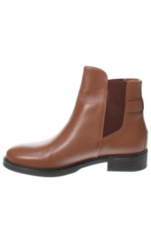 Botine de damă Tommy Hilfiger, Mărime 40, Culoare Maro, Preț 639,99 Lei