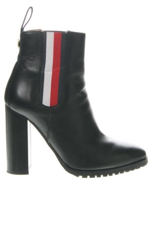 Damen Stiefeletten Tommy Hilfiger, Größe 39, Farbe Schwarz, Preis 102,99 €