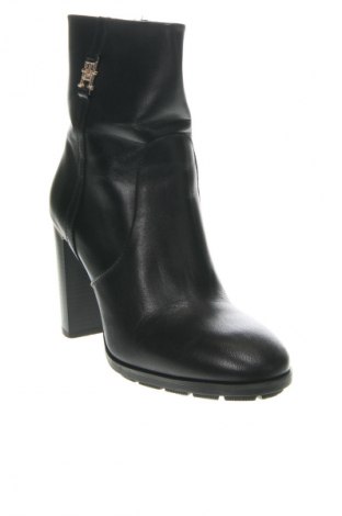 Botine de damă Tommy Hilfiger, Mărime 38, Culoare Negru, Preț 688,99 Lei