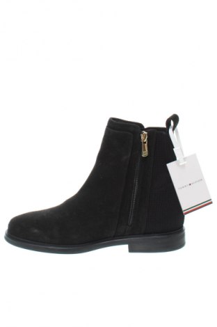 Botine de damă Tommy Hilfiger, Mărime 37, Culoare Negru, Preț 541,99 Lei