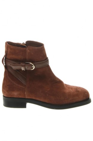 Botine de damă Tommy Hilfiger, Mărime 38, Culoare Maro, Preț 393,99 Lei