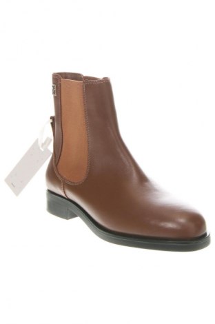 Botine de damă Tommy Hilfiger, Mărime 38, Culoare Maro, Preț 809,49 Lei