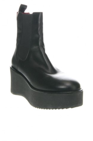 Botine de damă Tommy Hilfiger, Mărime 40, Culoare Negru, Preț 485,99 Lei