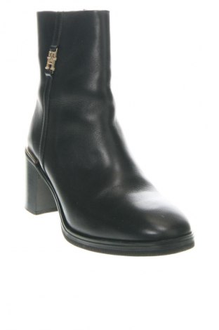 Botine de damă Tommy Hilfiger, Mărime 39, Culoare Negru, Preț 445,99 Lei