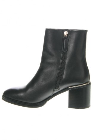 Damen Stiefeletten Tommy Hilfiger, Größe 39, Farbe Schwarz, Preis € 94,49