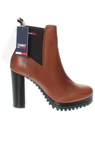 Dámské poltopánky Tommy Jeans, Veľkosť 38, Farba Hnedá, Cena  159,95 €