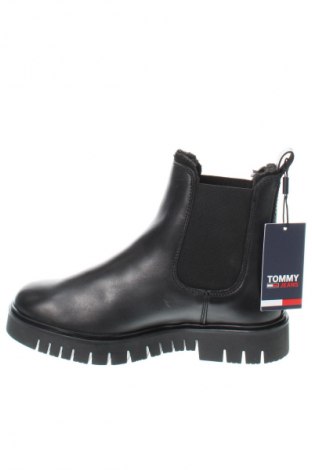 Damskie botki Tommy Jeans, Rozmiar 36, Kolor Czarny, Cena 631,99 zł