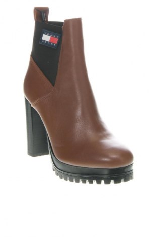 Botine de damă Tommy Jeans, Mărime 39, Culoare Maro, Preț 603,99 Lei