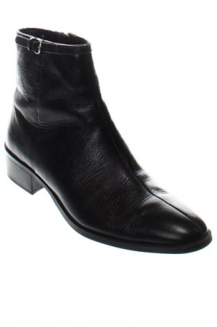 Botine de damă Zara, Mărime 39, Culoare Negru, Preț 104,73 Lei