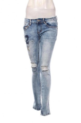 Dámske džínsy , Veľkosť M, Farba Modrá, Cena  7,56 €