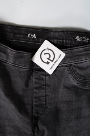 Damskie jeansy C&A, Rozmiar M, Kolor Szary, Cena 25,99 zł