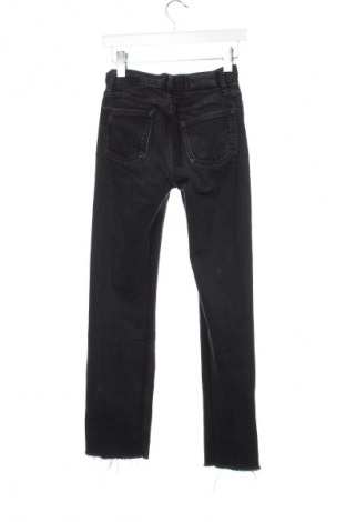 Blugi de femei Calvin Klein Jeans, Mărime XS, Culoare Negru, Preț 121,99 Lei