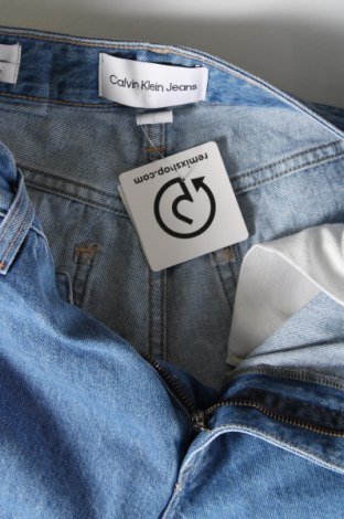 Дамски дънки Calvin Klein Jeans, Размер S, Цвят Син, Цена 75,49 лв.