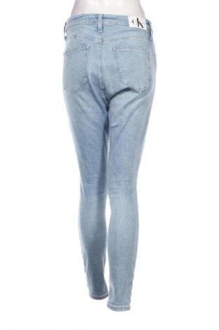 Dámske džínsy  Calvin Klein Jeans, Veľkosť M, Farba Modrá, Cena  77,45 €