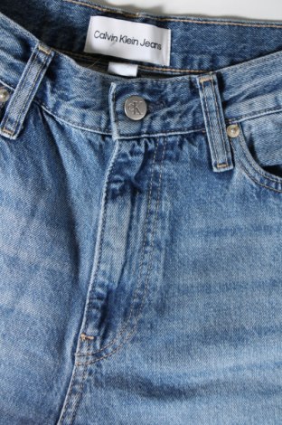 Dámske džínsy  Calvin Klein Jeans, Veľkosť M, Farba Modrá, Cena  46,95 €