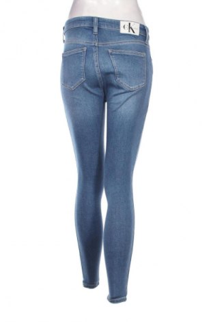 Blugi de femei Calvin Klein Jeans, Mărime S, Culoare Albastru, Preț 224,99 Lei