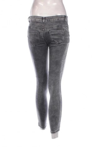 Damen Jeans Calzedonia, Größe XS, Farbe Grau, Preis € 4,99