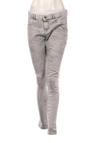 Damen Jeans Clockhouse, Größe M, Farbe Grau, Preis € 4,99