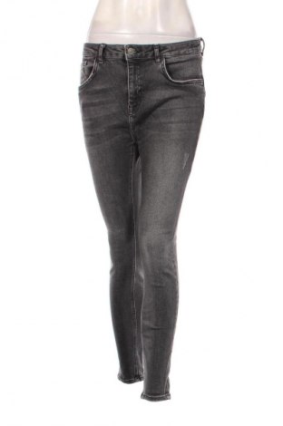 Damen Jeans Distrikt Norrebro, Größe M, Farbe Grau, Preis 6,99 €