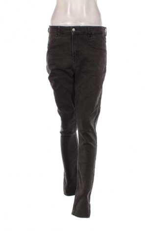 Γυναικείο Τζίν H&M Divided, Μέγεθος XL, Χρώμα Μαύρο, Τιμή 7,56 €
