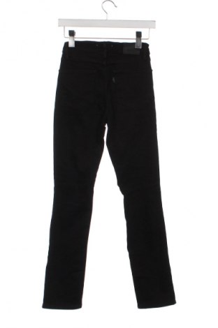 Blugi de femei Levi's, Mărime S, Culoare Negru, Preț 246,71 Lei