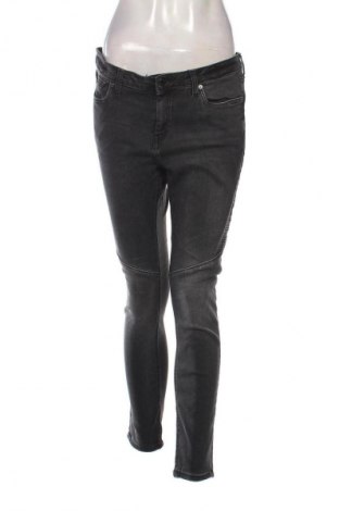 Damen Jeans Mango, Größe L, Farbe Grau, Preis 8,99 €