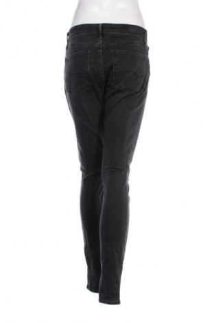 Damen Jeans Mavi, Größe M, Farbe Grau, Preis € 5,99